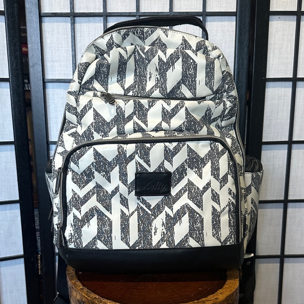 Kelty Super Cooler Full Size Backpack EUC Tailgating Hiking Picnics Games